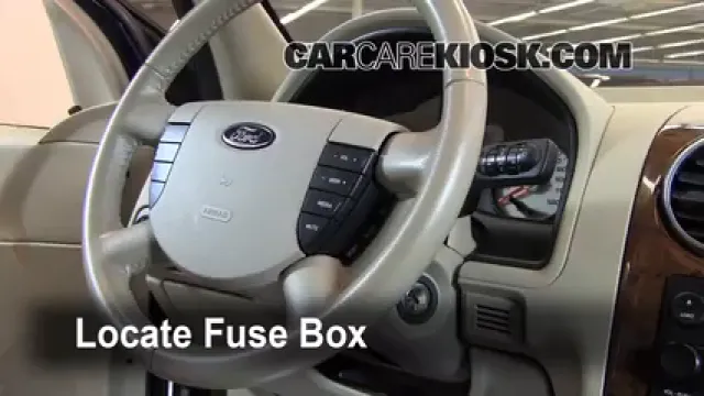 2007 Ford Freestyle Limited 3.0L V6 Fusible (interior) Cambio